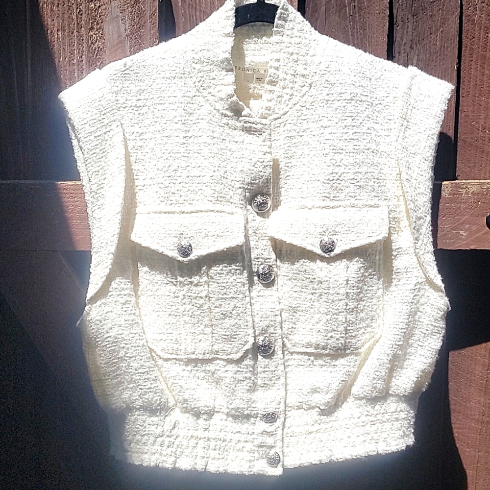 Veronica Beard Anastasia Bouclé Tweed Vest in Off-White Retail $500